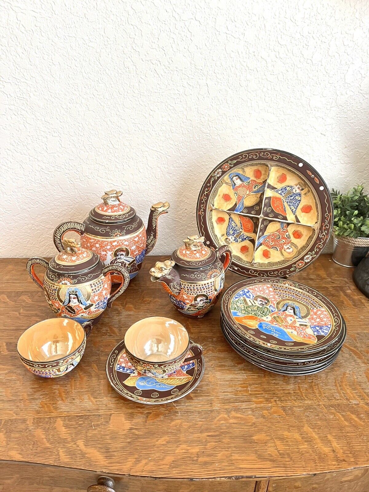 Vintage 16 Piece Retro Japanese Porcelain Ceramic Satsuma Moriage Dragon Tea Set